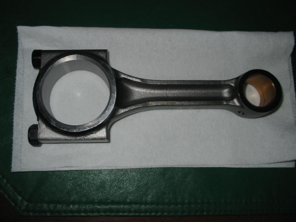 CR-384 Connecting Rod W/ Bushing ( See Description )