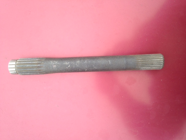 Spindle Shaft ( Used ) F & FX20,22,24,235,255,265 4WD