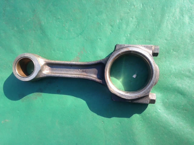 Connecting Rod ( Used ) JD790,855 Others ( See Description )